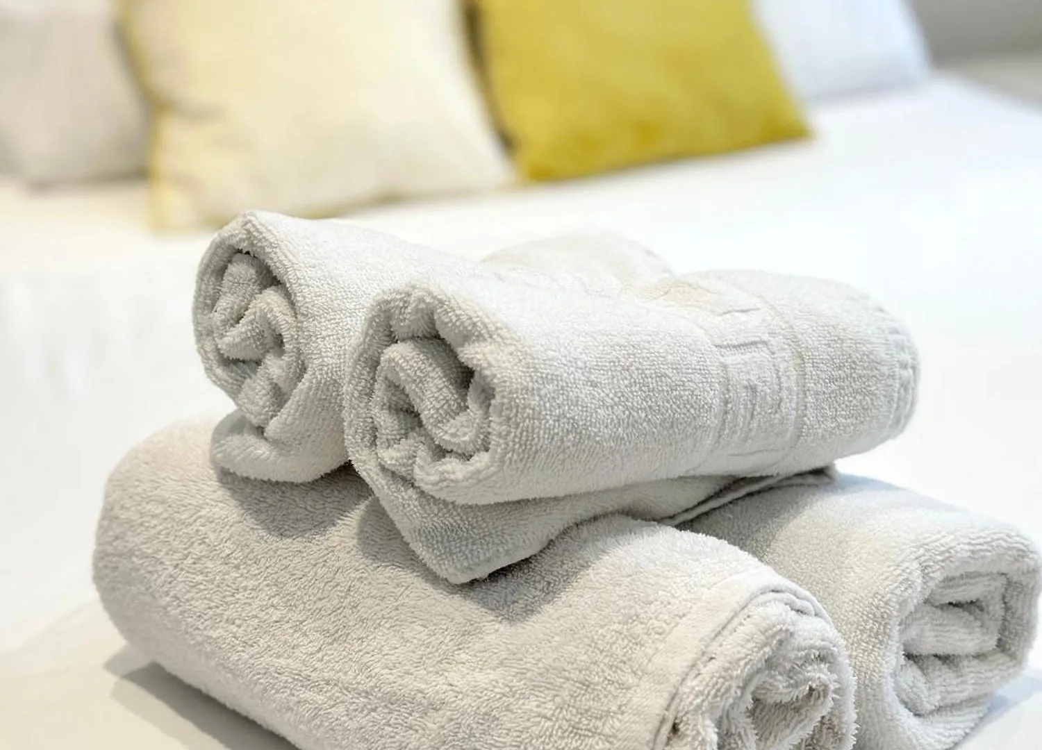 Fabulous City Centre Apartment - Grand Central House ジブラルタル 0*,