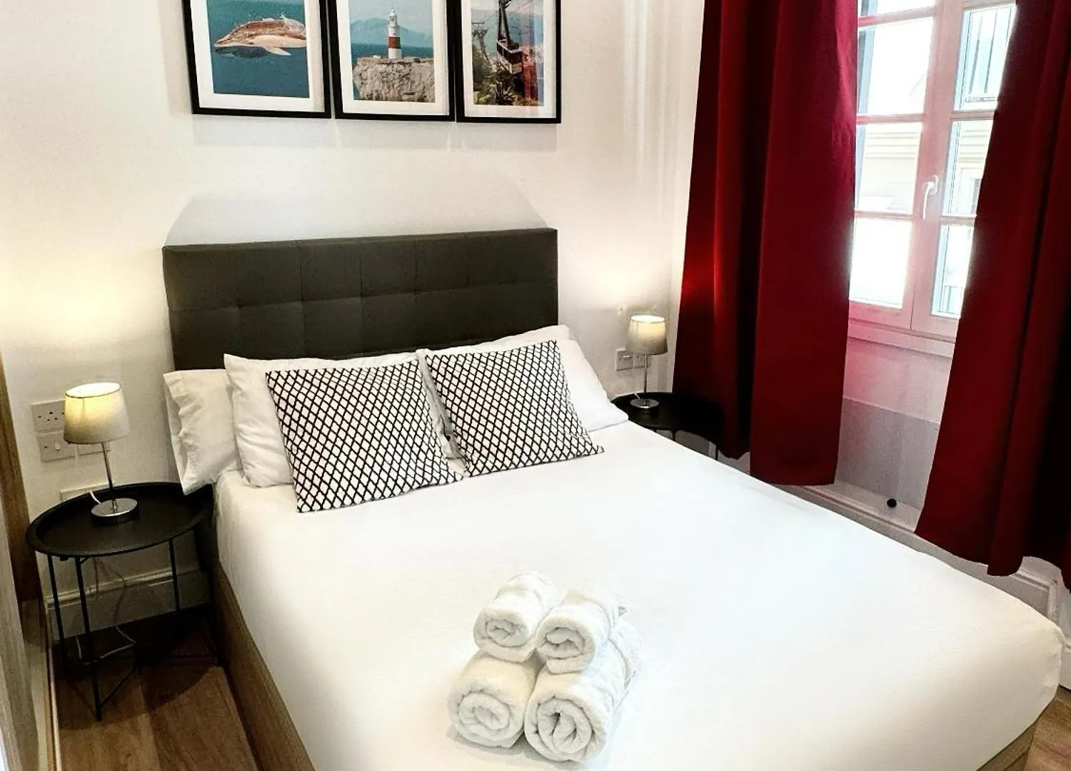 Fabulous City Centre Apartment - Grand Central House Gibraltar