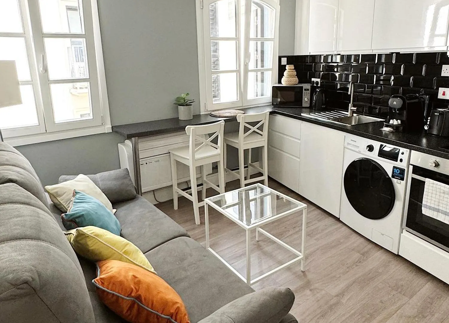 Fabulous City Centre Apartment - Grand Central House Gibilterra 0*,  Gibilterra