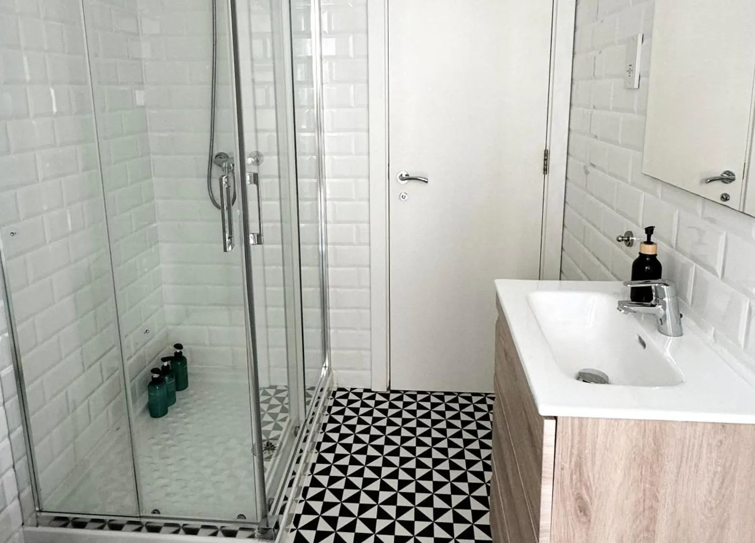 Fabulous City Centre Apartment - Grand Central House Gibilterra Gibilterra